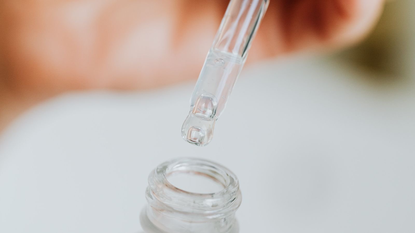 Beta-Glucan, Spicules and the Barrier-First Shift: The Skincare Trends Shaping 2026